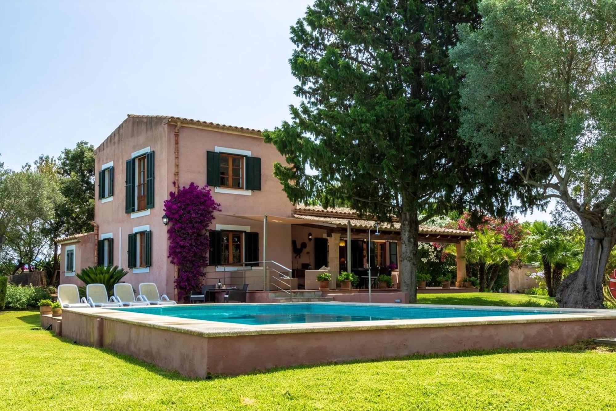 Casa Alzina, Сasa de vacaciones *