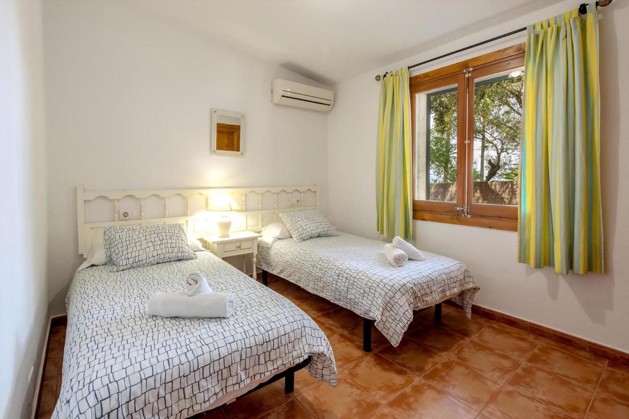 Сasa de vacaciones Casa Alzina, *