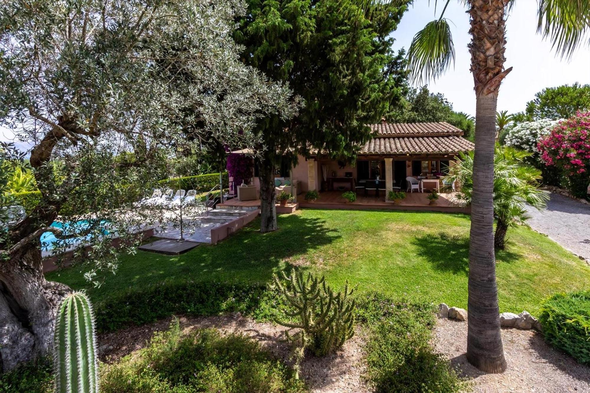 Ferienhaus Casa Alzina, *